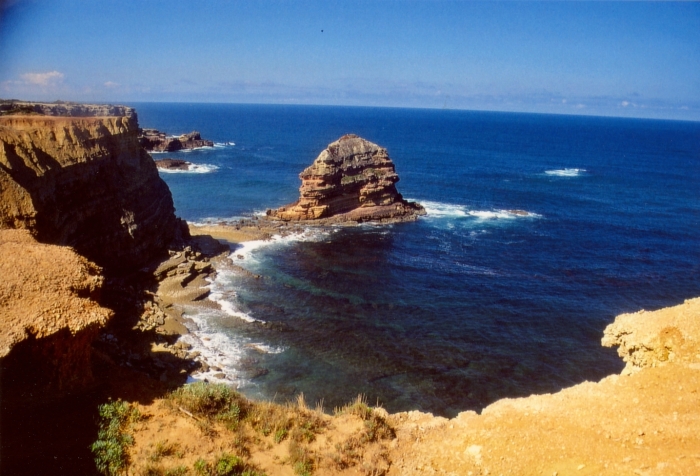 die Steilküste am Praia de Zambujeira